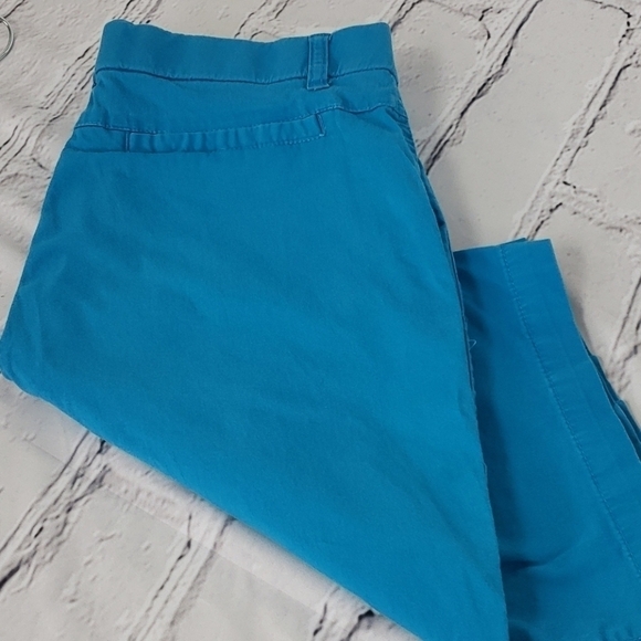 KIM Rogers Bermuda Shorts 8 High Rise - Picture 9 of 9